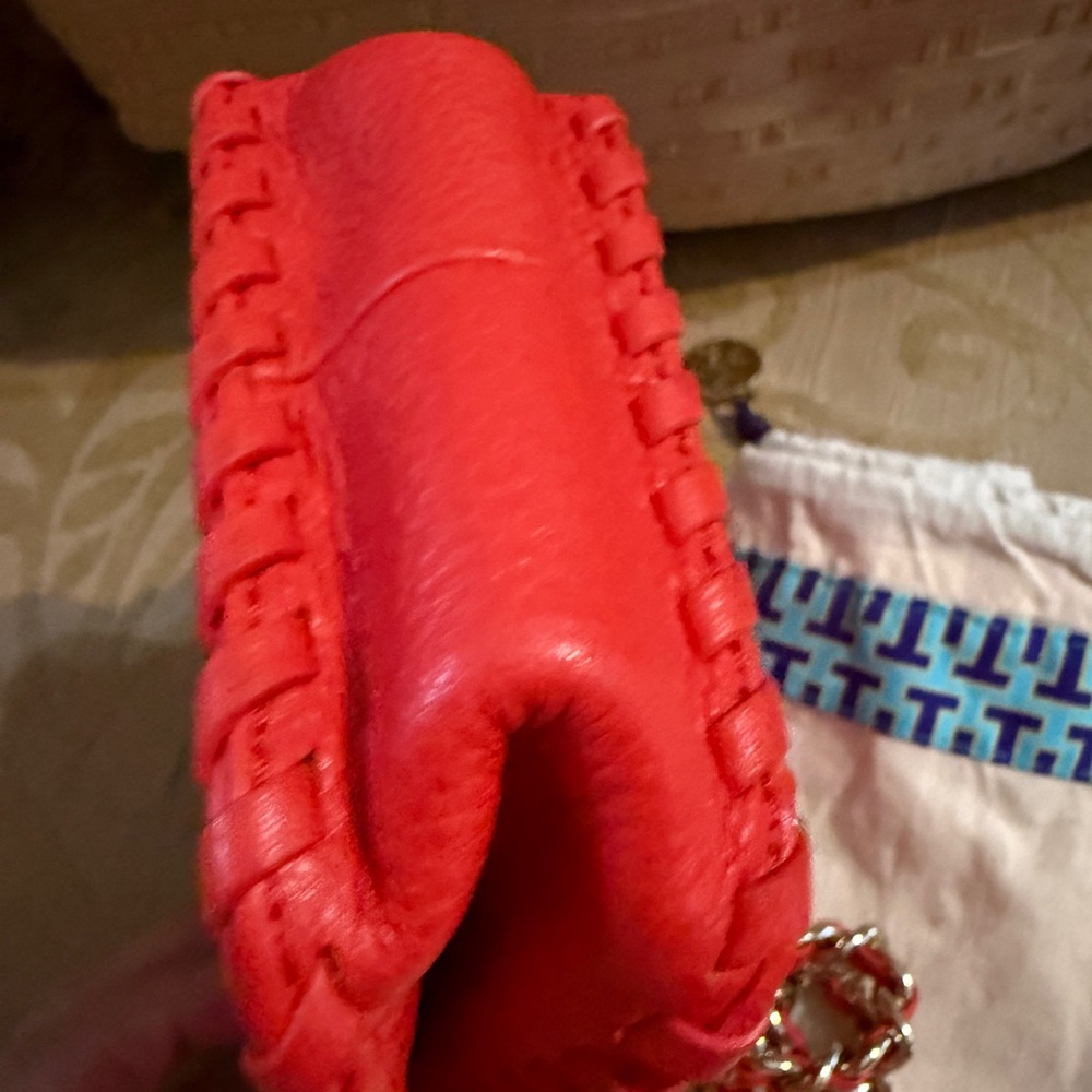 Tory Burch Red Leather Phone Case Crossbody with COA & dust bag in EUC - Picture 10 of 17